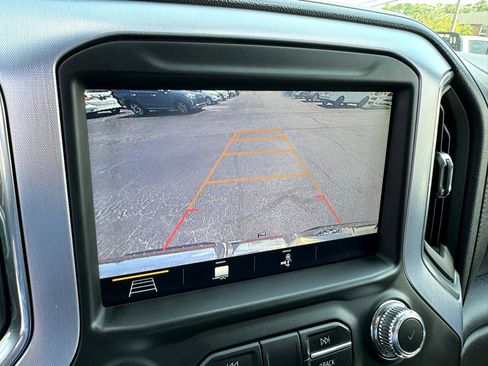 Used 2019 GMC Sierra 1500 SLT w/ SLT Premium Plus Package image 32