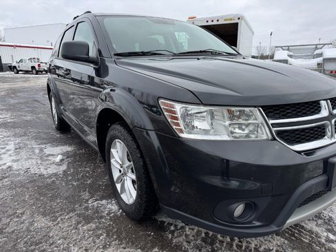 Used 2013 Dodge Journey SXT w/ Safe & Sound Group image 12