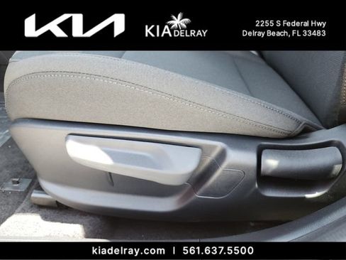 New 2026 Kia K4 FWD image 16