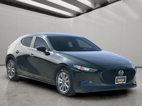 Used 2021 MAZDA MAZDA3 s image 6