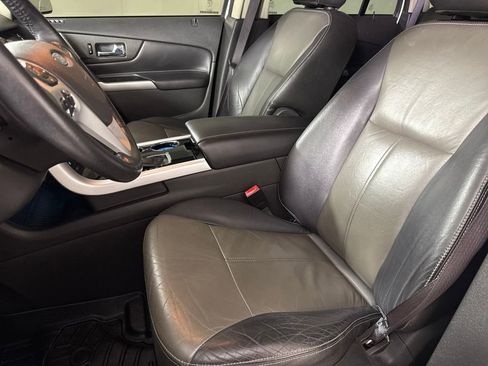 Used 2013 Ford Edge Sport w/ Driver Entry Pkg image 11