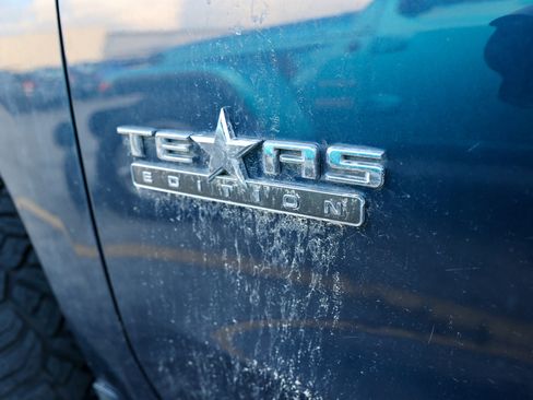 Used 2020 Chevrolet Silverado 1500 LT w/ Texas Edition RWD image 13