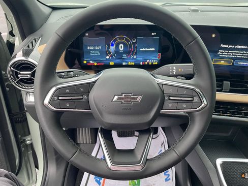 New 2026 Chevrolet Equinox ACTIV w/ Convenience Package III image 12