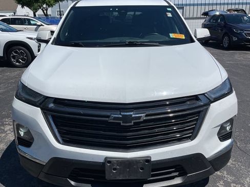 Used 2023 Chevrolet Traverse LT w/ Midnight/Sport Edition AWD/4WD image 4