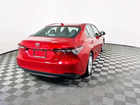Used 2024 Toyota Camry LE FWD image 3