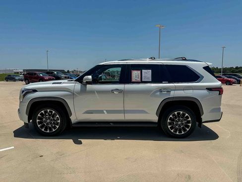 Used 2025 Toyota Sequoia Limited RWD image 6