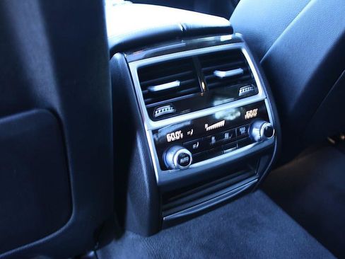 Used 2016 BMW 740i RWD image 19
