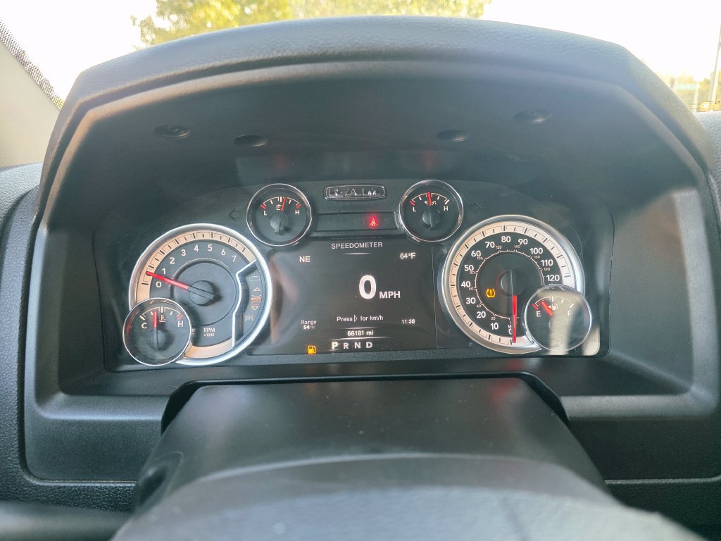 Used 2023 RAM 1500 Classic SLT w/ Trailer & Traction Group AWD/4WD image 40