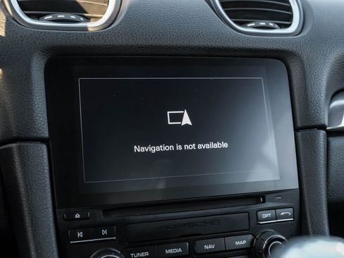 Used 2019 Porsche 718 Cayman image 26