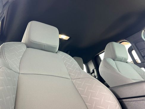 Certified 2025 Toyota Tacoma SR5 image 20