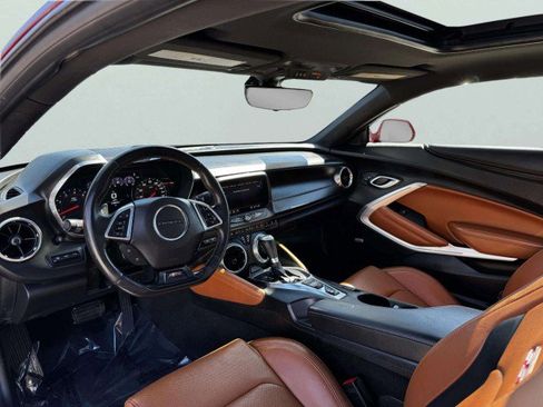 Used 2019 Chevrolet Camaro SS image 20