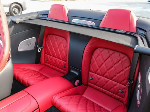 Used 2024 Mercedes-Benz SL 63 AMG S e Performance 4MATIC w/ Manufactur Interior Package image 21