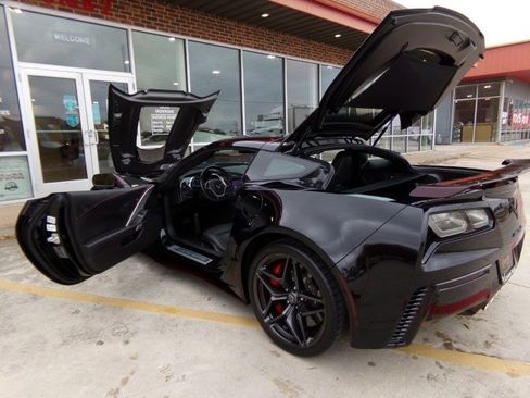 Used 2019 Chevrolet Corvette ZR1 image 25