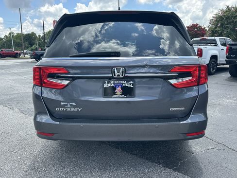 Used 2023 Honda Odyssey Touring image 7
