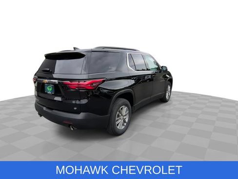 Used 2023 Chevrolet Traverse LT w/ Rear Camera Mirror Package AWD/4WD image 8