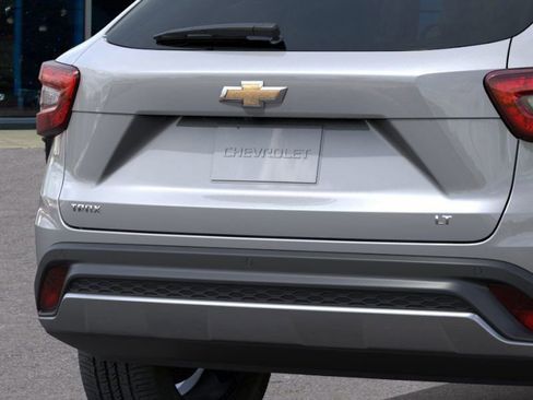 New 2026 Chevrolet Trax LT image 14