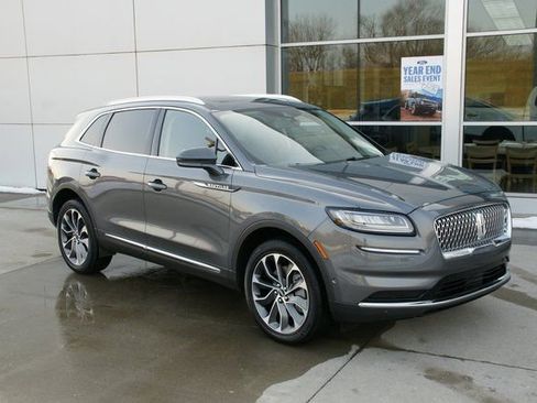 Used 2023 Lincoln Nautilus Reserve w/ Equipment Group 201A image 2