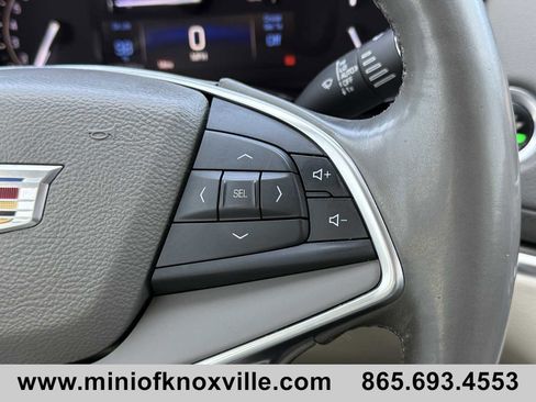 Used 2017 Cadillac XT5 Luxury w/ Driver Awareness Package image 20