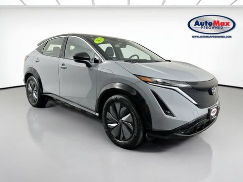 Used 2023 Nissan Ariya FWD image 1