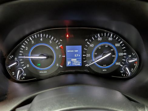 Used 2020 Nissan Armada Platinum image 25