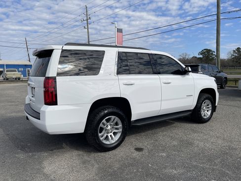 Used 2019 Chevrolet Tahoe LT image 2