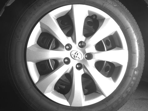 Used 2025 Toyota Corolla LE FWD image 12