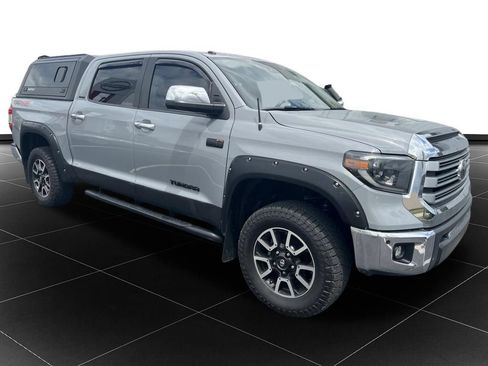 Used 2019 Toyota Tundra Limited w/ Limited Premium Package AWD/4WD image 7