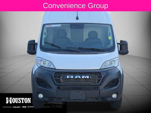 Used 2024 RAM ProMaster 2500 w/ Convenience Group FWD image 10