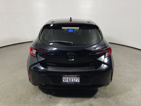 Certified 2025 Toyota Corolla SE FWD image 4