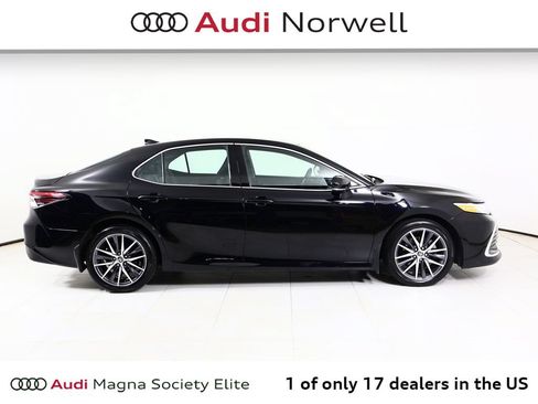 Used 2023 Toyota Camry XLE w/ Cold Weather Package AWD/4WD image 16