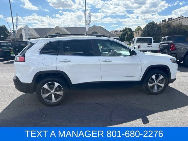 Used 2022 Jeep Cherokee Limited w/ Mopar Interior Package AWD/4WD image 7