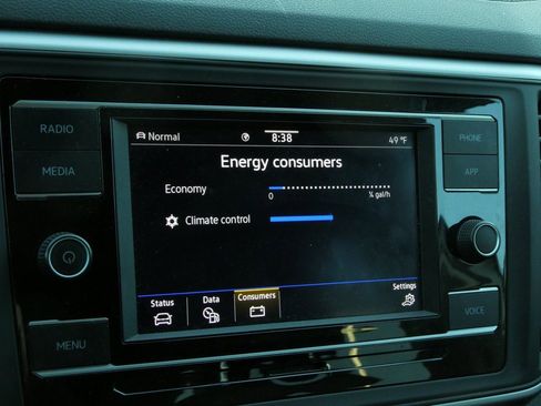 Used 2022 Volkswagen Atlas SE image 39