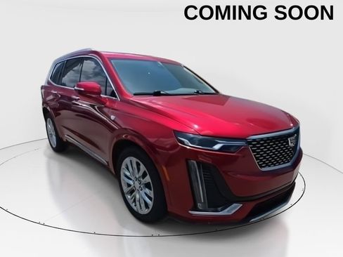 Used 2023 Cadillac XT6 Premium Luxury w/ Technology Package FWD image 1