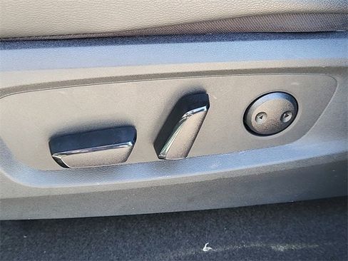 Certified 2024 Nissan Pathfinder SL image 24