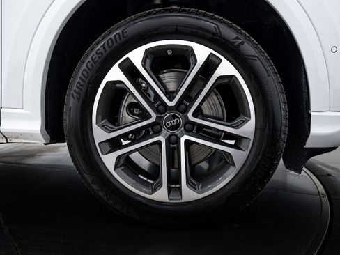 Certified 2025 Audi Q5 Premium Plus w/ Premium Plus image 23