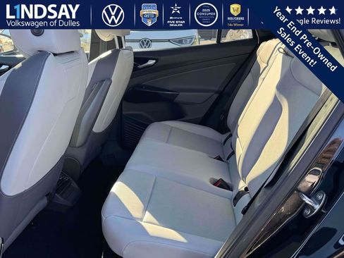 Used 2021 Volkswagen ID.4 Pro S w/ Gradient Package image 11