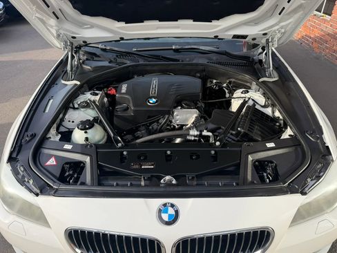 Used 2013 BMW 528i xDrive Sedan image 8