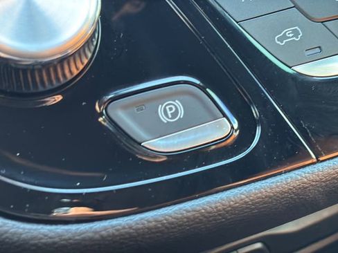 New 2026 Chrysler Pacifica Pinnacle image 34