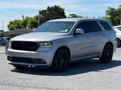 Used 2017 Dodge Durango R/T w/ Blacktop Package RWD image 9