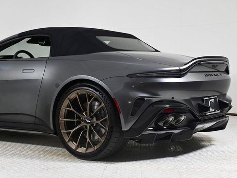 Used 2026 Aston Martin V8 Vantage S image 24