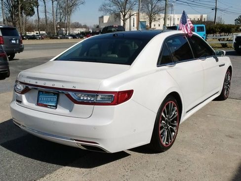 Used 2017 Lincoln Continental Reserve w/ Technology Package image 4