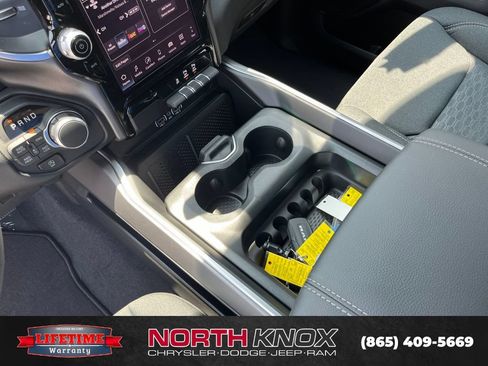 New 2026 RAM 1500 Big Horn AWD/4WD image 10