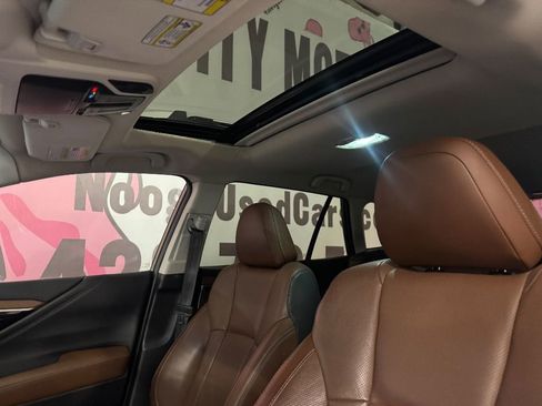 Used 2021 Subaru Outback Touring XT image 19