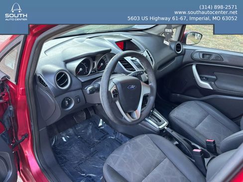 Used 2011 Ford Fiesta SE w/ 201A Rapid Spec Order Code image 14
