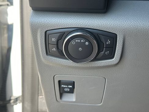 Used 2019 Ford F150 XL w/ Equipment Group 101A Mid AWD/4WD image 28