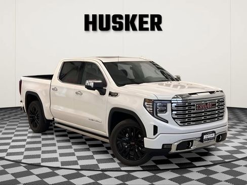 Used 2023 GMC Sierra 1500 Denali w/ Denali Reserve Package image 1