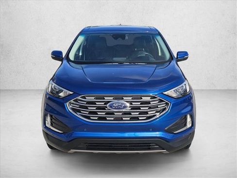 Used 2024 Ford Edge Titanium AWD/4WD image 2