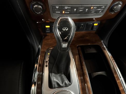 Used 2018 INFINITI QX80 4WD w/ Driver Assistance Package image 27