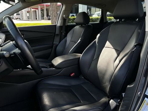 Used 2024 Honda Accord Touring image 27