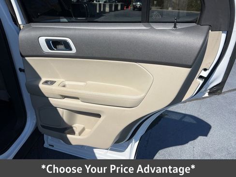 Used 2013 Ford Explorer XLT image 16